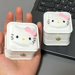 Hello Kitty Ring Storage Box